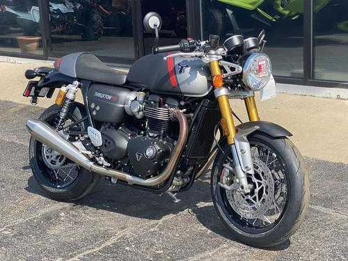 2020 Triumph Thruxton RS Review (17 Fast Facts)