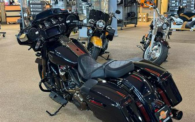 2022 Harley-Davidson CVO™ Street Glide®