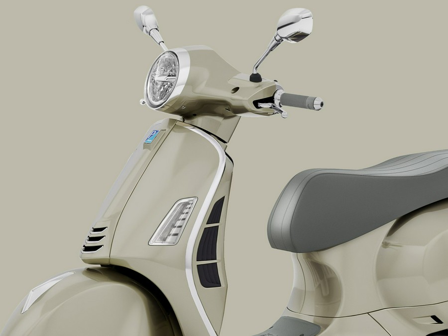 2025 Vespa GTS 310