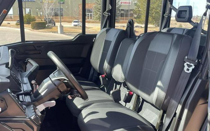 2026 Can-Am® Defender MAX XT CAB HD11 With 10.25 in.display