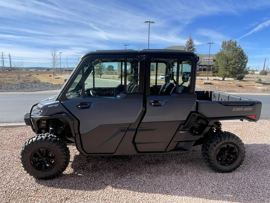 2026 Can-Am® Defender MAX XT CAB HD11 With 10.25 in.display