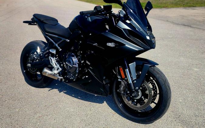 2025 Suzuki GSX-8R