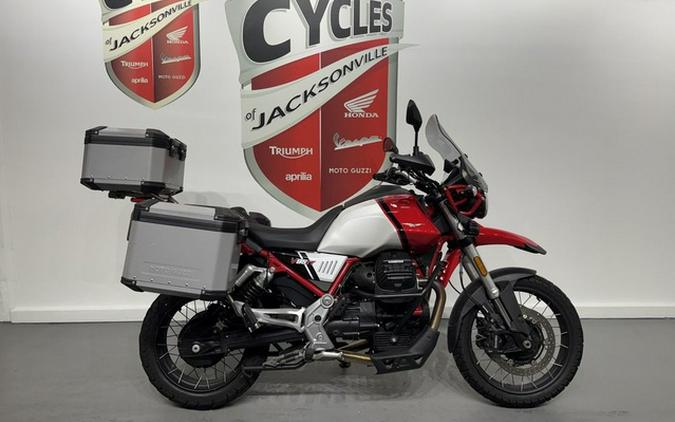 2022 Moto Guzzi V85 TT Evocative Graphics 850 Travel