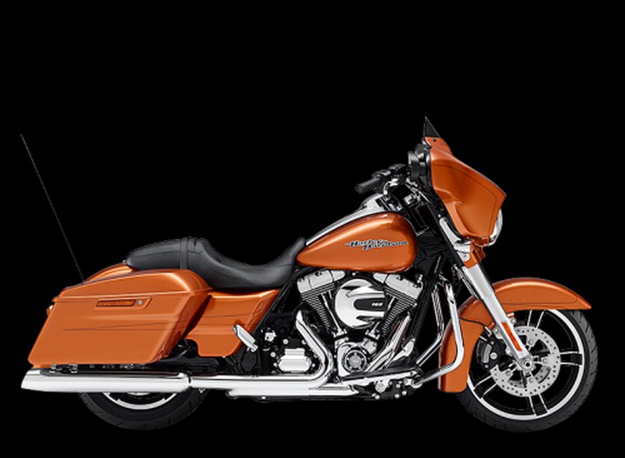 Brilliant Silver 2015 Harley-Davidson® Street Glide® Special FLHXS