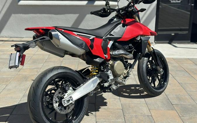 2024 Ducati Hypermotard 698 Mono Red