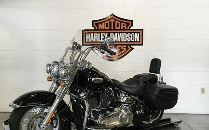 2023 Harley-Davidson® FLHCS - Heritage Classic