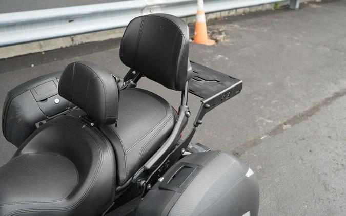 2018 Can-Am Spyder F3-S 6-speed semi-automatic with reverse (SE6)