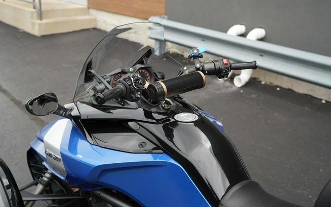 2018 Can-Am Spyder F3-S 6-speed semi-automatic with reverse (SE6)