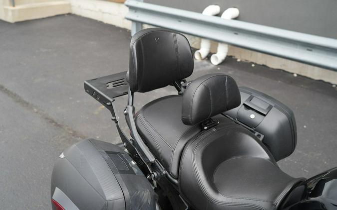 2018 Can-Am Spyder F3-S 6-speed semi-automatic with reverse (SE6)