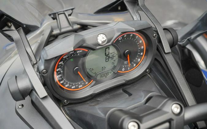 2018 Can-Am Spyder F3-S 6-speed semi-automatic with reverse (SE6)