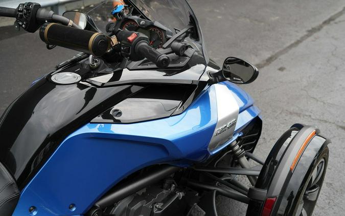 2018 Can-Am Spyder F3-S 6-speed semi-automatic with reverse (SE6)