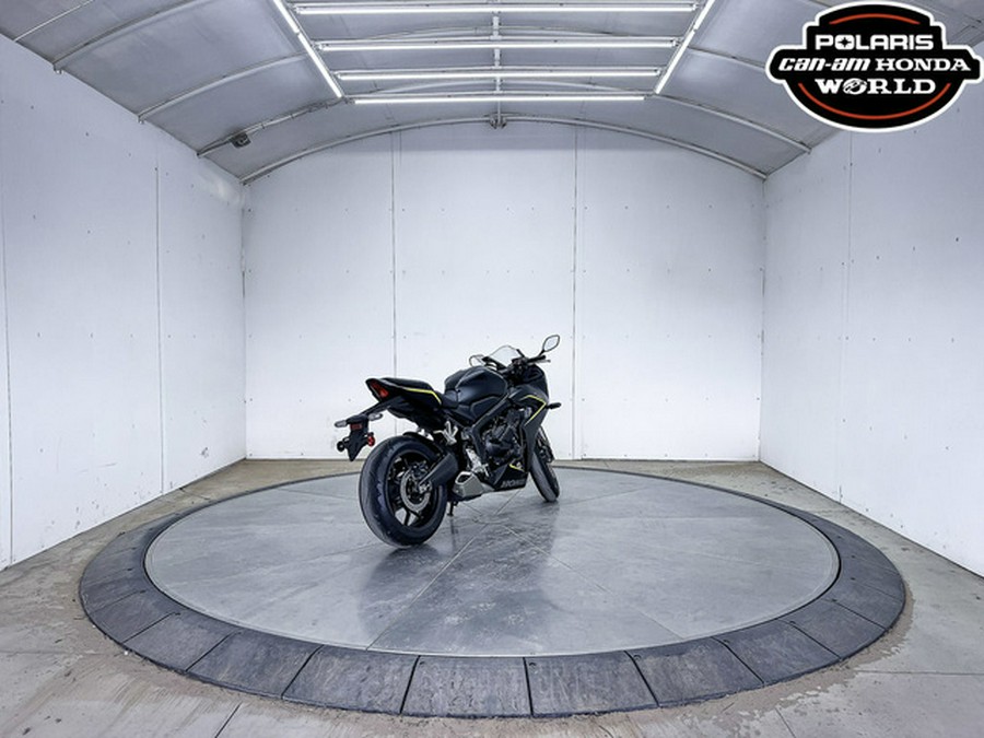 2026 Honda CBR650R E-Clutch