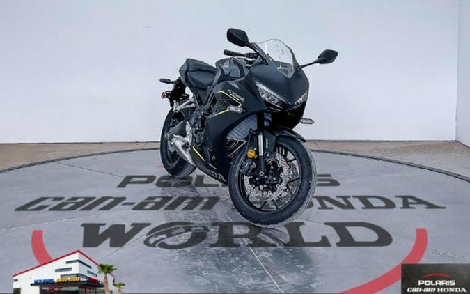 2026 Honda CBR650R E-Clutch