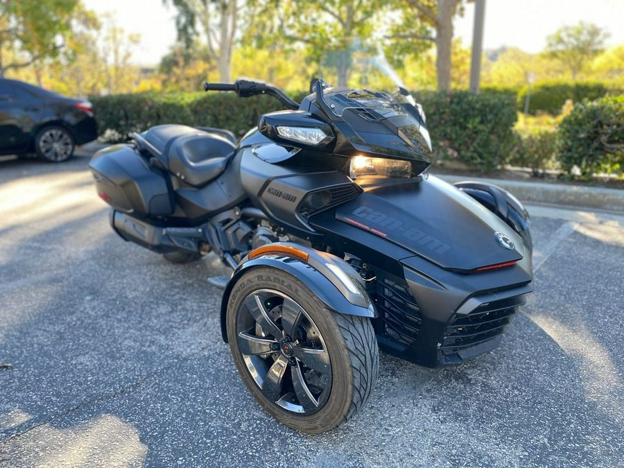 2016 Can-Am® Spyder® F3 Limited Special Series 6-Speed Semi-Automatic (SE6)