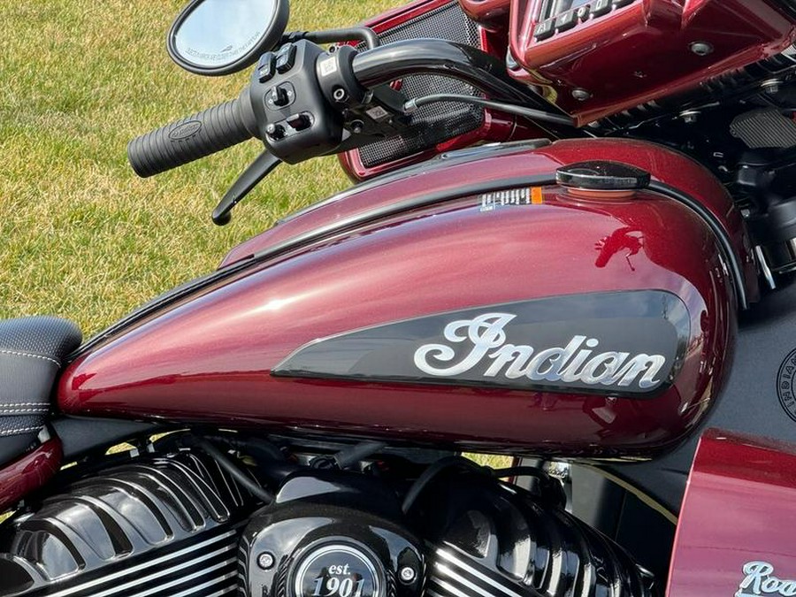 2024 Indian Motorcycle® Roadmaster® Dark Horse® w/Powerband Audio Package Maroon Metallic