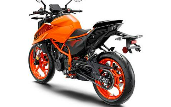 2025 KTM 390 Duke