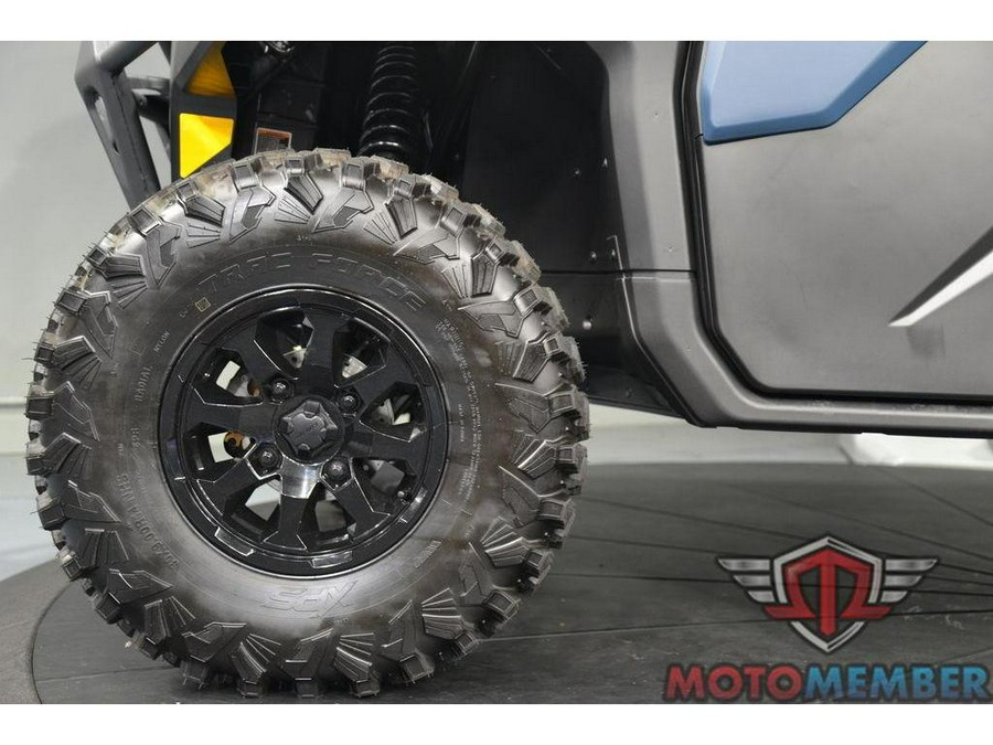2026 Can-Am Defender 6x6 Limited HD10