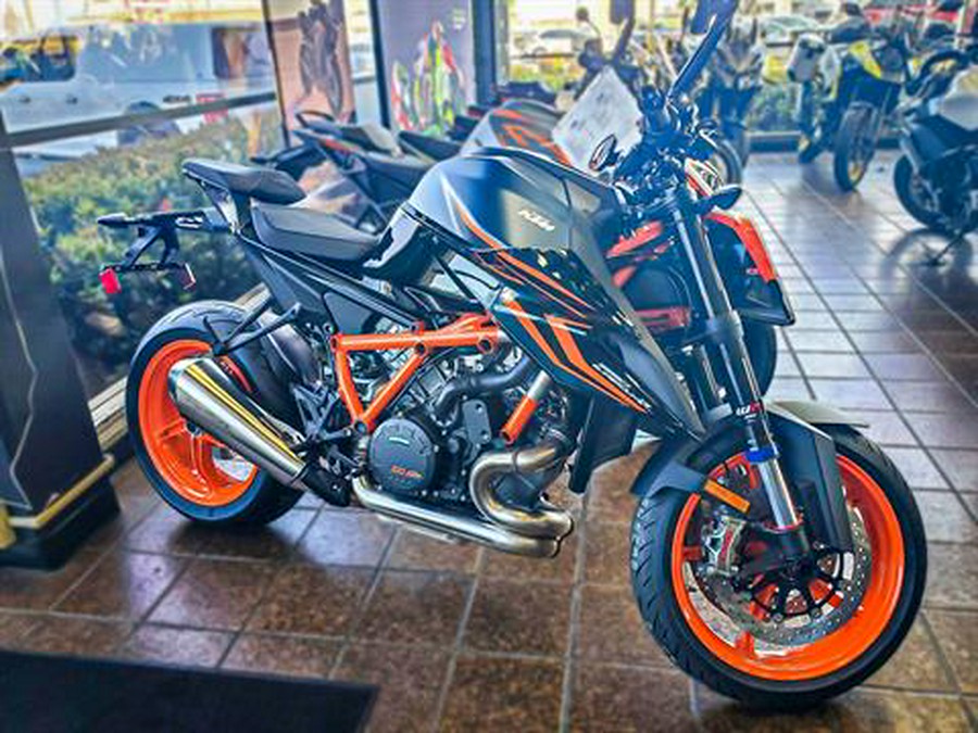 2023 KTM 1290 Super Duke R EVO