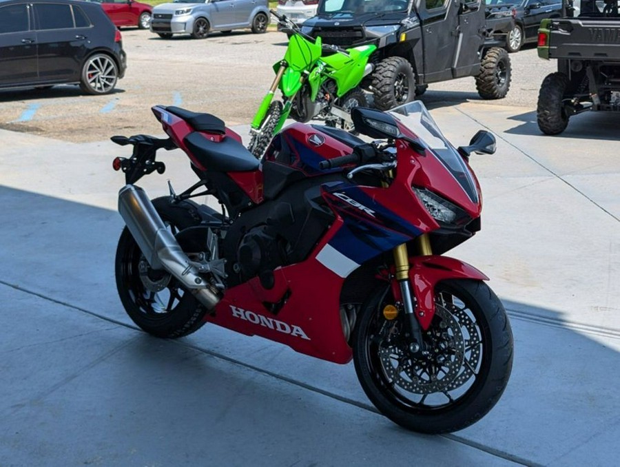 2024 Honda CBR1000RR ABS