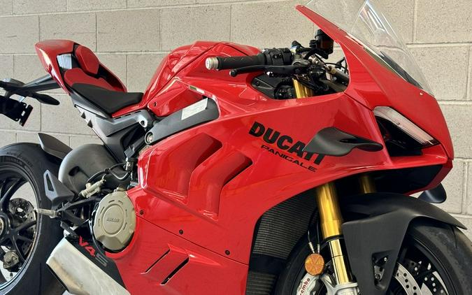 2022 Ducati Panigale V4 S Ducati Red