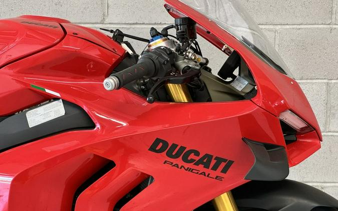 2022 Ducati Panigale V4 S Ducati Red