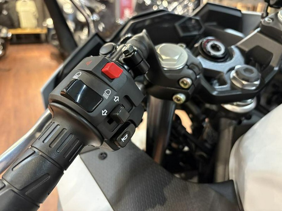 2025 Kawasaki Ninja® 500 ABS