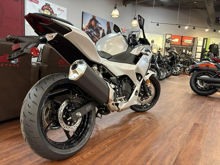 2025 Kawasaki Ninja® 500 ABS