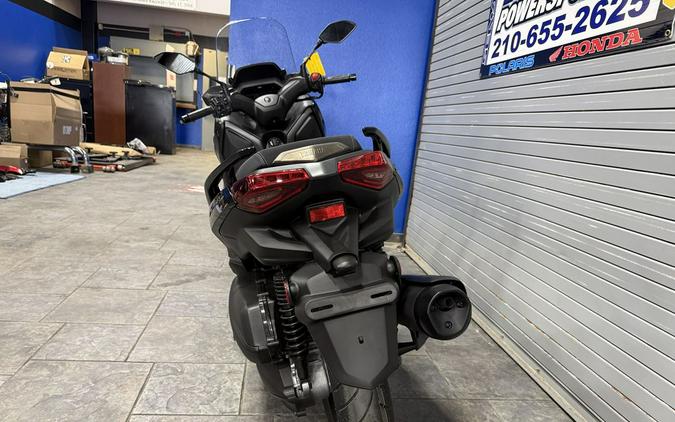 2025 Yamaha XMAX™ Base
