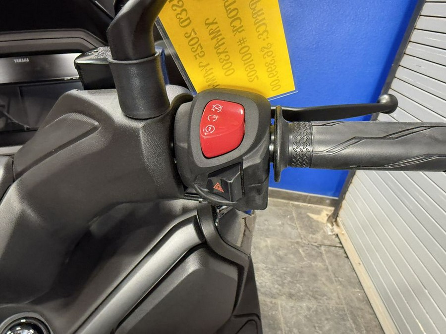 2025 Yamaha XMAX™ Base