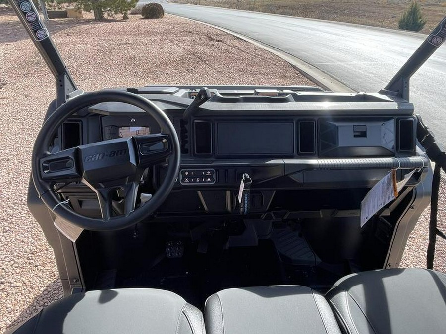 2026 Can-Am® Defender MAX XT HD11