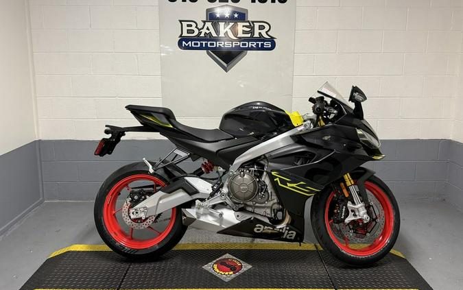 2027 Aprilia® RS 660
