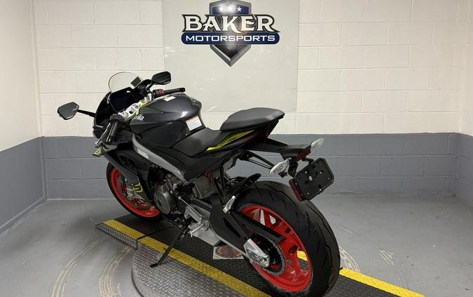 2027 Aprilia® RS 660