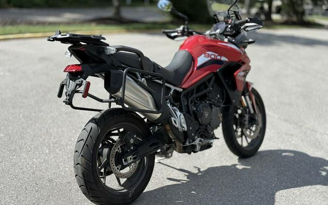 2022 Triumph Tiger 900 GT Korosi Red