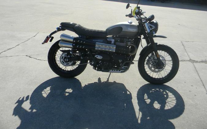 2022 Triumph Street Scrambler Matt Khaki Matt Ironstone