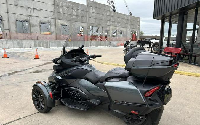 2021 Can-Am® Spyder® RT Limited Dark