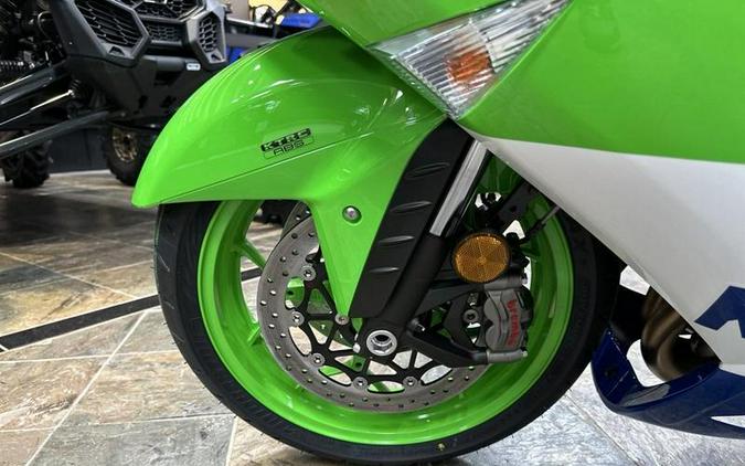 2024 Kawasaki Ninja® ZX™-14R 40th Anniversary Edition ABS