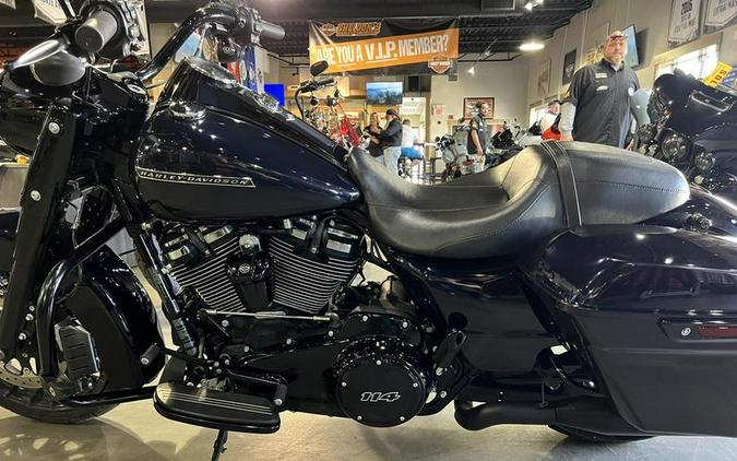 2019 Harley-Davidson® FLHRXS - Road King® Special