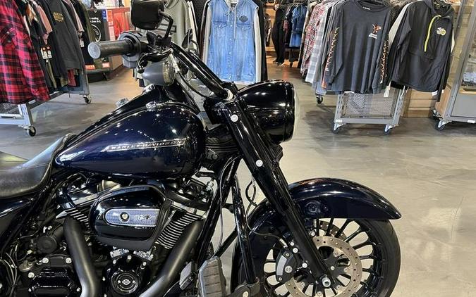 2019 Harley-Davidson® FLHRXS - Road King® Special