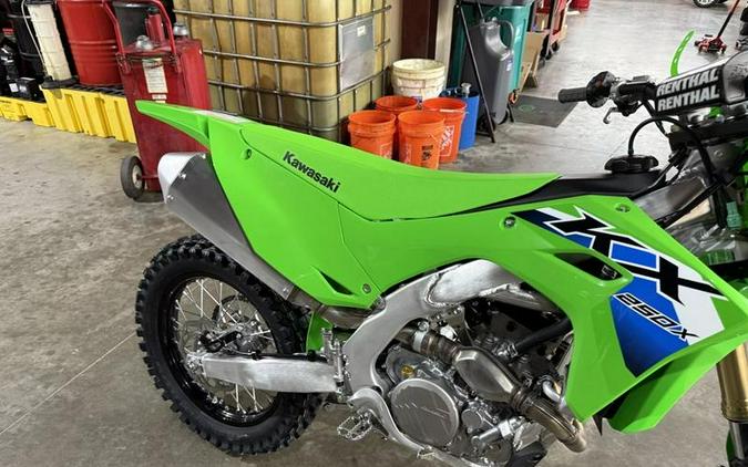 2026 Kawasaki KX™250X