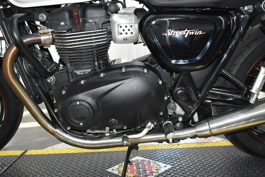 2018 Triumph Street Twin Crystal White