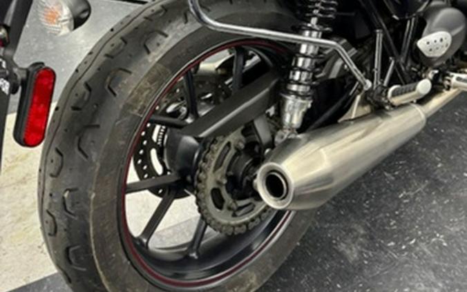 2018 Triumph Street Twin Crystal White