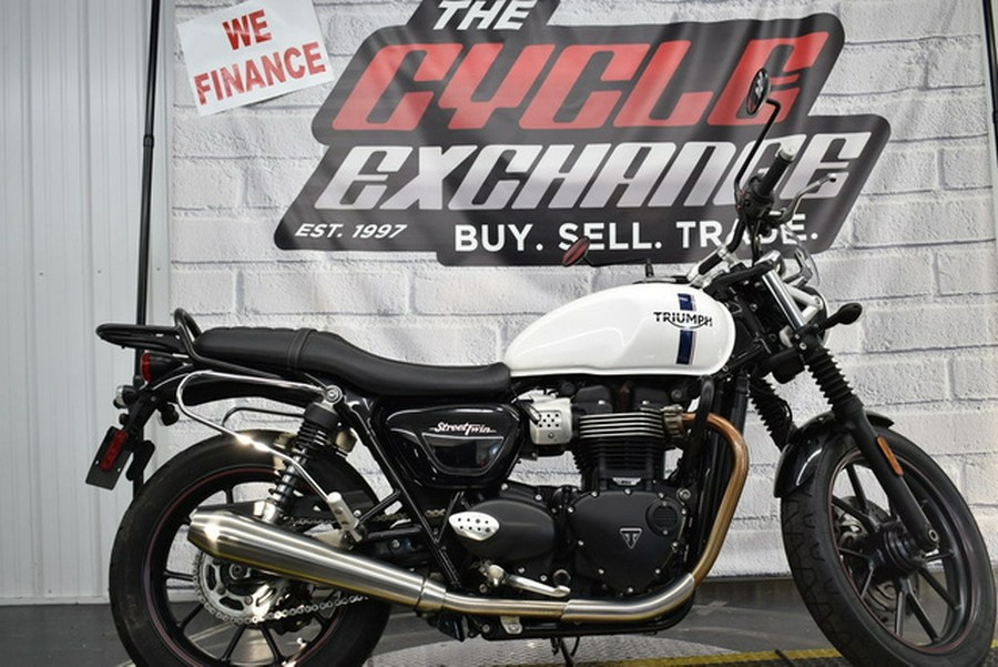 2018 Triumph Street Twin Crystal White