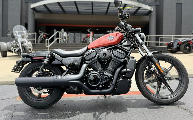 RH975 2025 Nightster™
