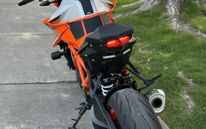 2022 KTM 1290 Super Duke R EVO