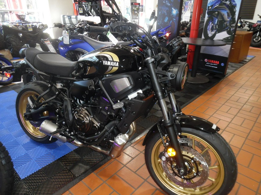 2023 Yamaha XSR700