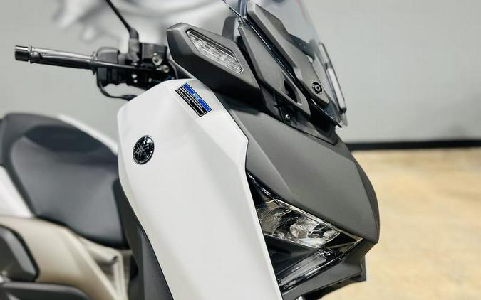 2024 Yamaha XMAX