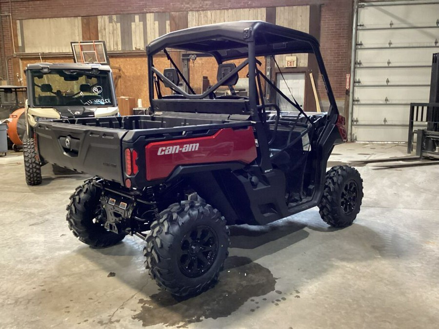 2024 Can-Am™ Defender XT HD10