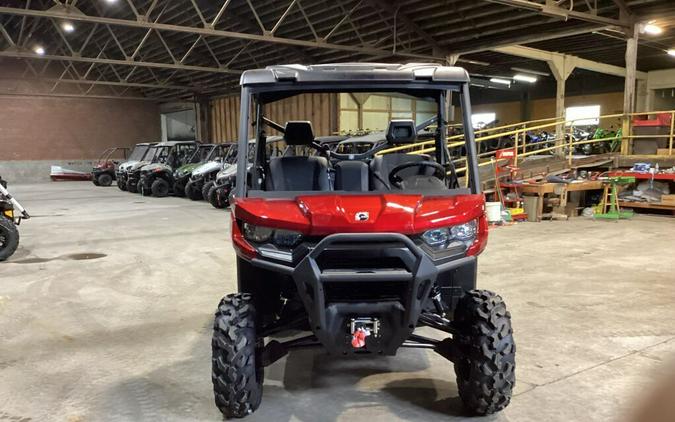 2024 Can-Am™ Defender XT HD10