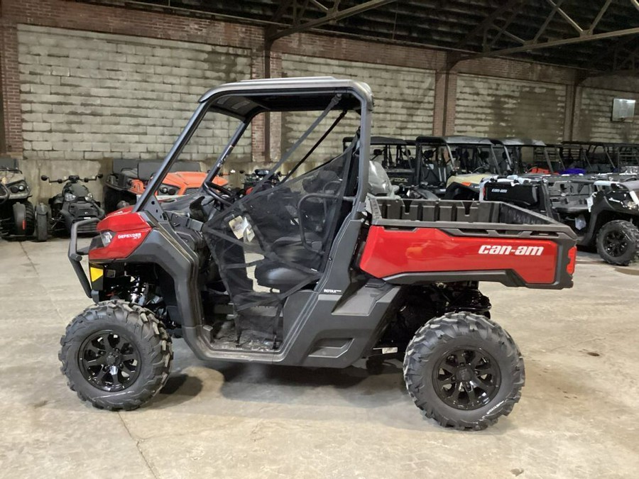 2024 Can-Am™ Defender XT HD10