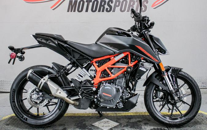 2023 KTM 390 Duke